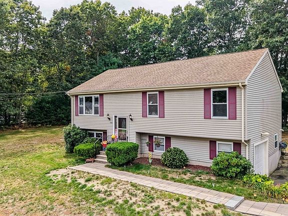 2nd image of 106 Alicia Dr