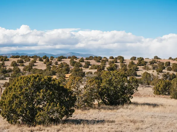 27 Tierra Antigua, Santa Fe, NM 87506