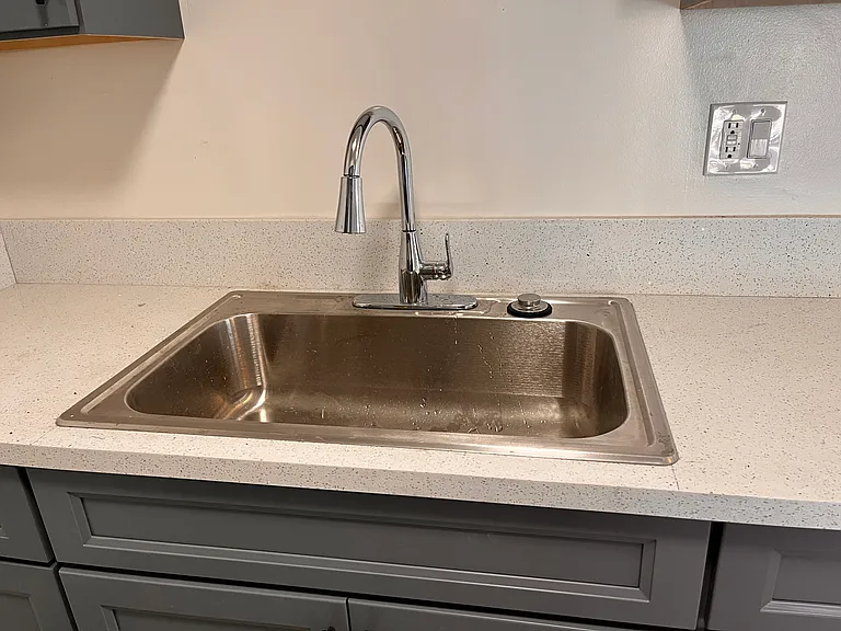632 Abbey Ln #3 — Photo 7