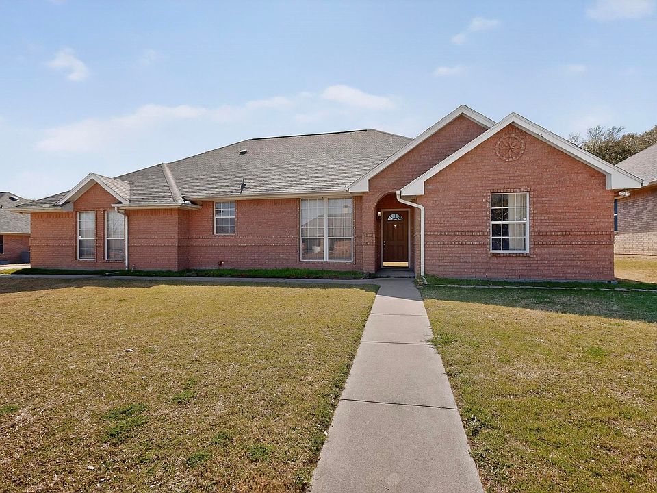 1st image of 104 Shorewood Pl