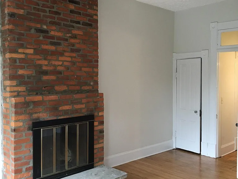 96 W 1st Ave — Photo 12