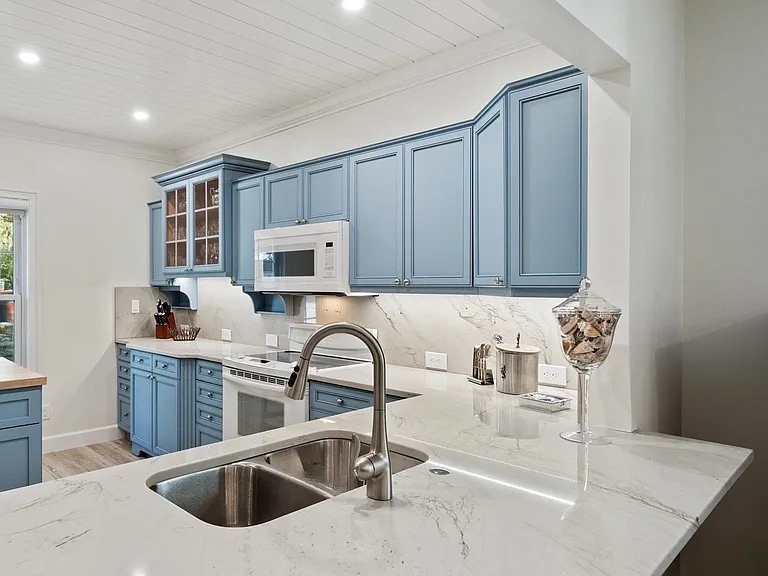 1315 Palmetto Ct #111 — Photo 11