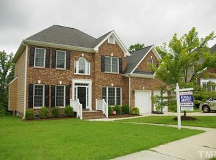 612 Doddington Dr, Rolesville, NC 27571
