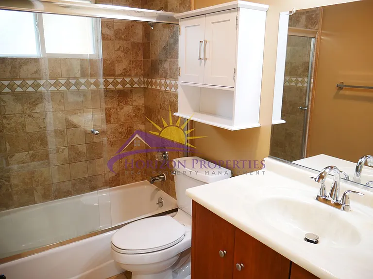 1405 Lisbon Ave — Photo 13