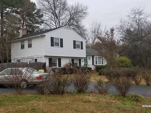 3rd image of 9720 Fordwych Dr