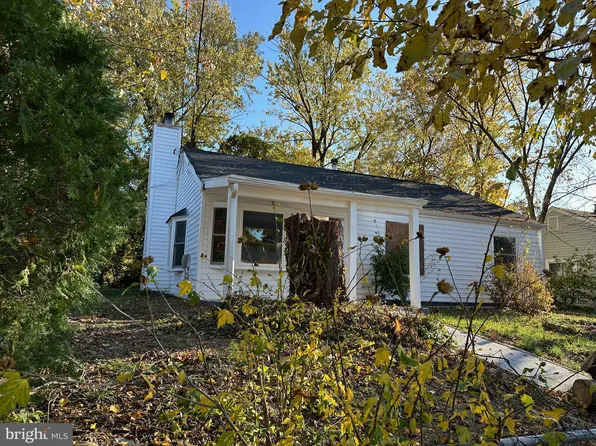 6713 Ingraham St, Riverdale, MD 20737