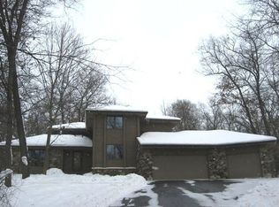 W4596 Valley Dr, Fond Du Lac, WI 54937