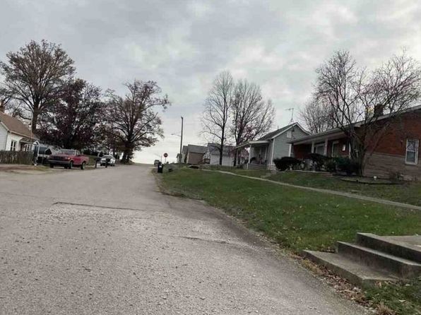 481 W Mill St, Montgomery, IN 47558