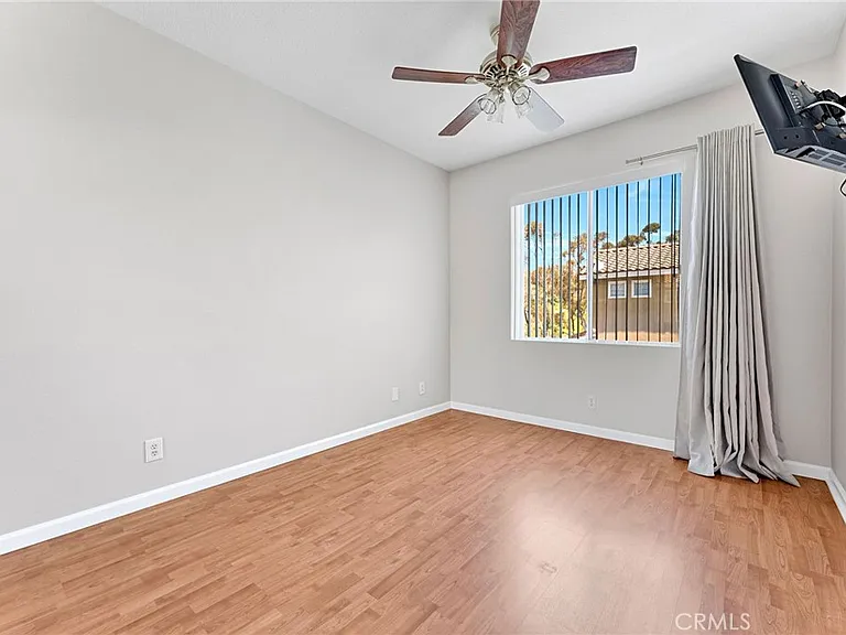 28476 Porsena Way — Photo 15