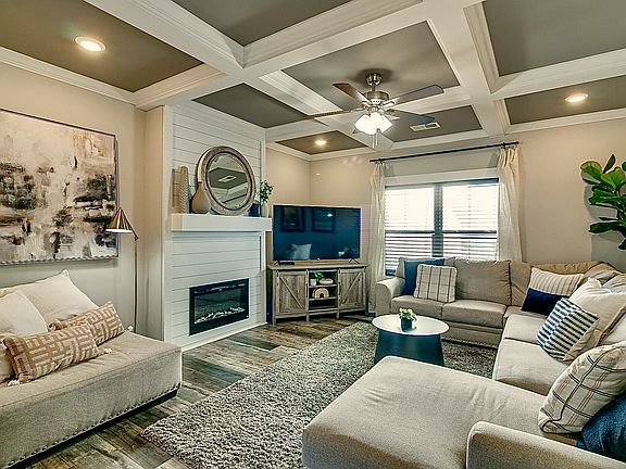 5th image of 1424 Kingbird Dr