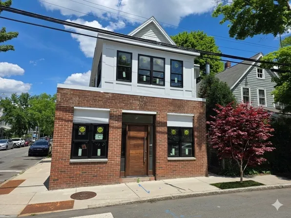 75 Dudley St, Cambridge, MA 02140