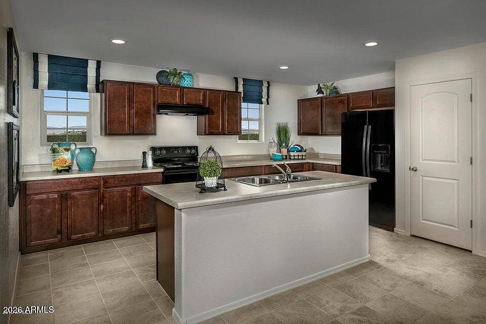 2nd image of 16576 W Jenan Dr
