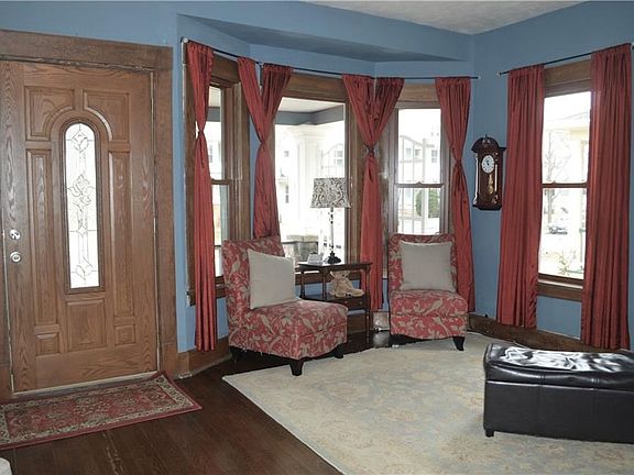 4th image of 1242 Saint Charles Ave