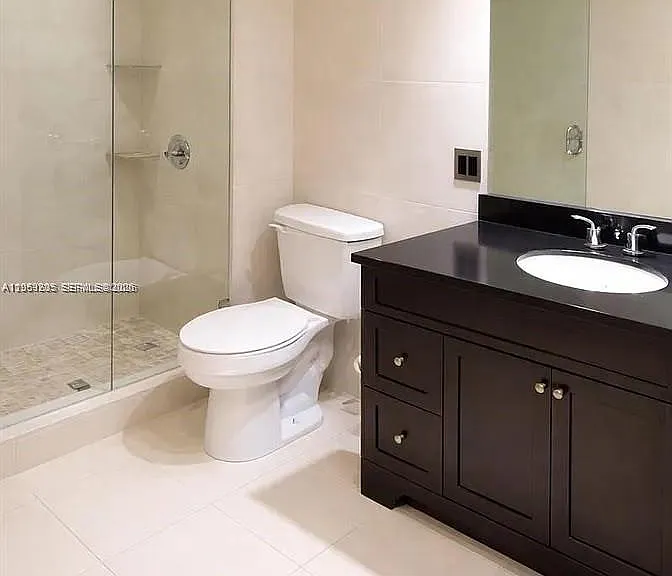 100 Bayview Dr #310 — Photo 7