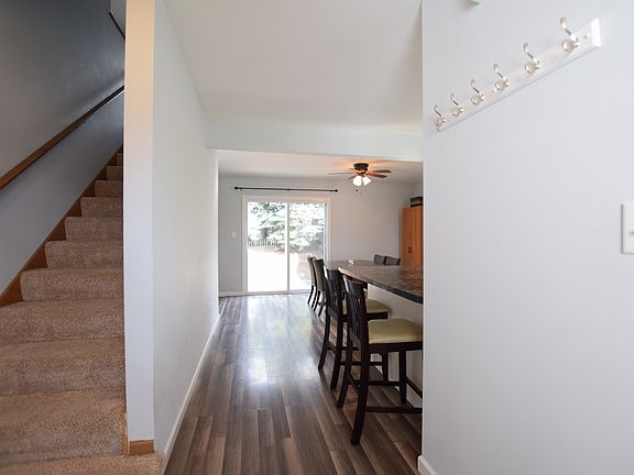 2nd image of 707 Davidson Dr Unit B
