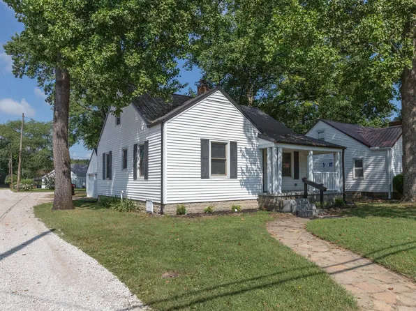 713 N Elm St, Seymour, IN 47274