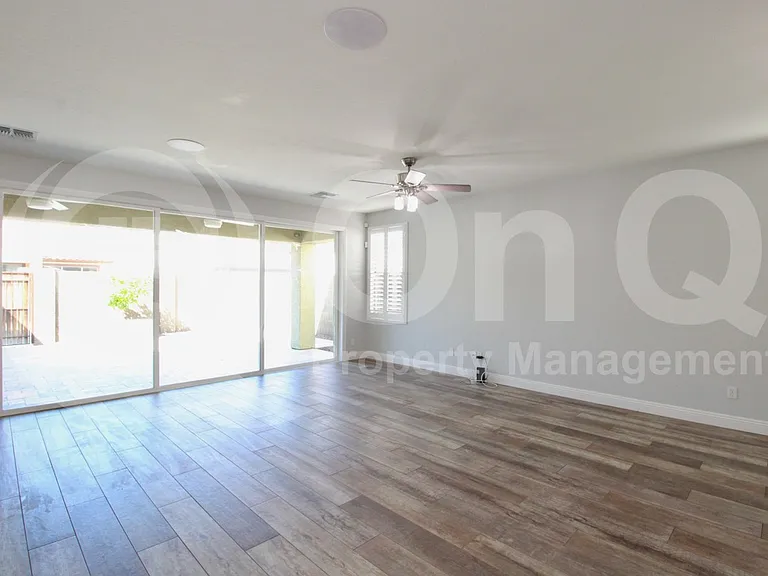 3308 E Patrick St — Photo 12