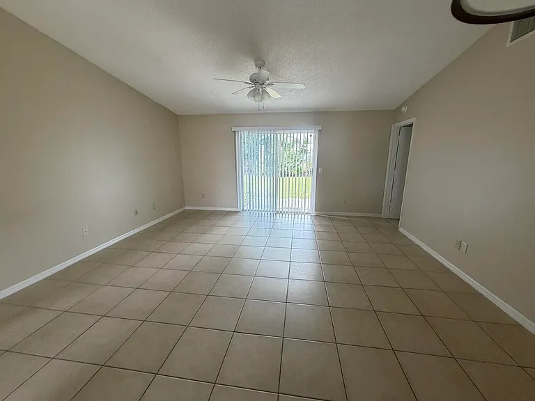 2342 SW Bayshore Blvd — Photo 15