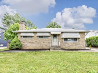 5401 Dartmouth Dr, Parma, OH