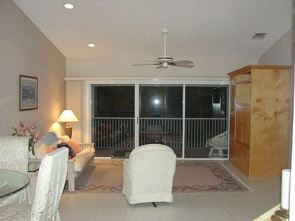 Vaulted ceilings living room