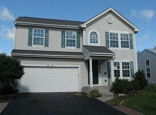 2621 Fairfax Ln, Lake In The Hills, IL 60156