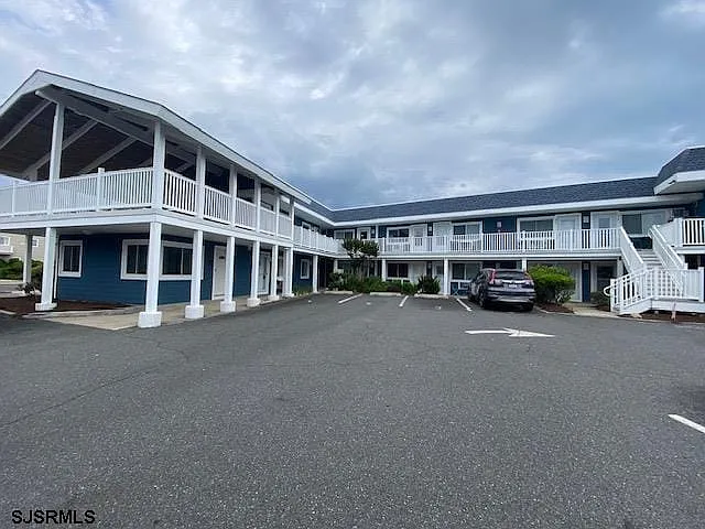 212 Brigantine Ave #215