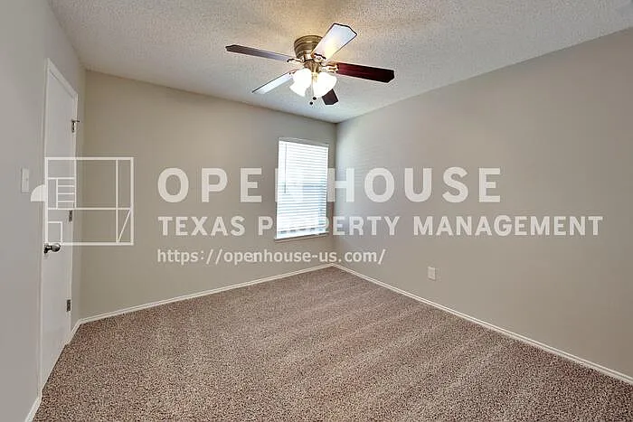 1824 Cancun Dr — Photo 12