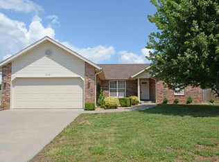 414 Butternut Ave, Republic, MO 65738