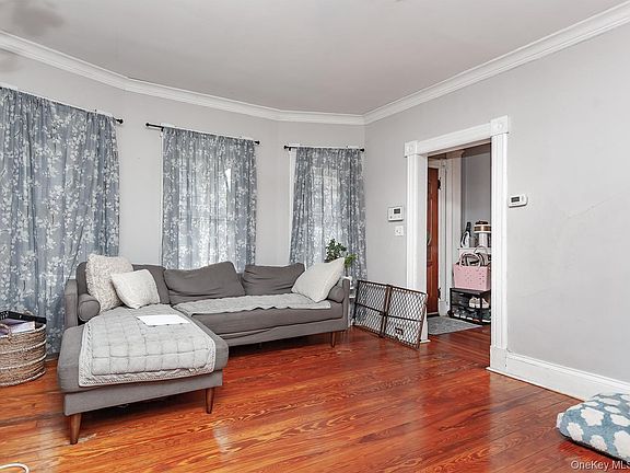 5th image of 524 Simpson Place