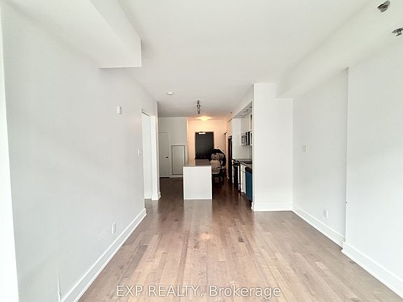 4th image of 98 Richmond Rd #208