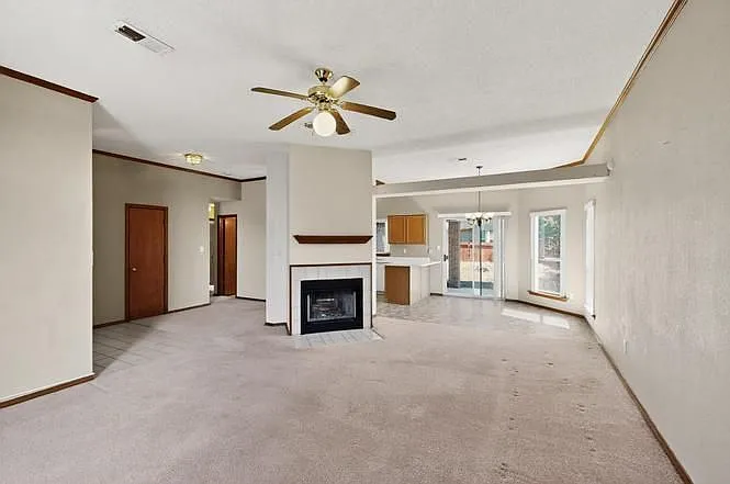 10331 Hackamore Pl SW — Photo 2