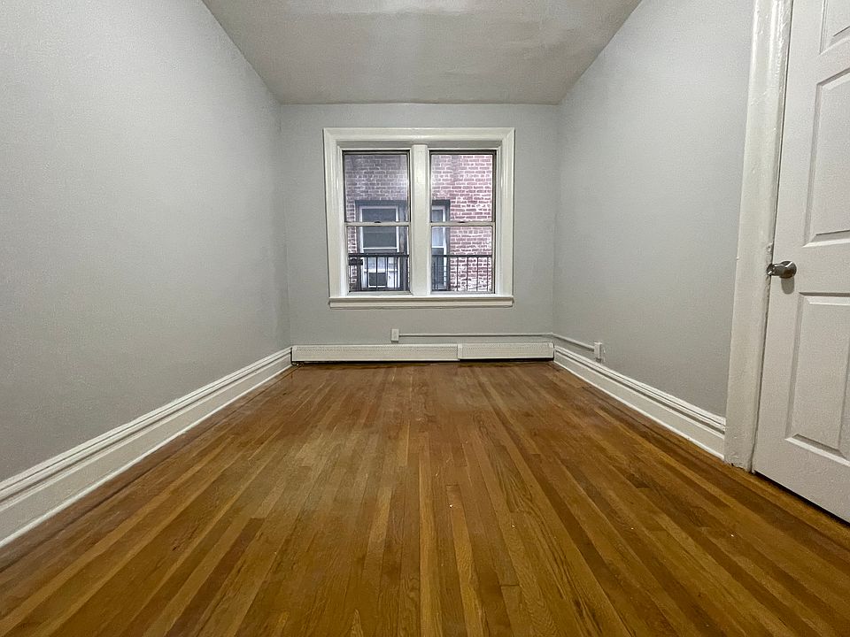 2nd image of 311-315 11th St #42E