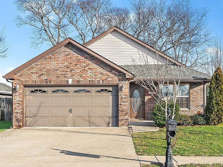 1st image of 958 Culverson Ct