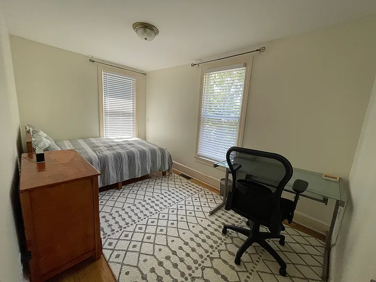 274 Chestnut Ave — Photo 4