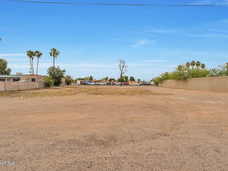 2nd image of 4007 W McDowell Road #623