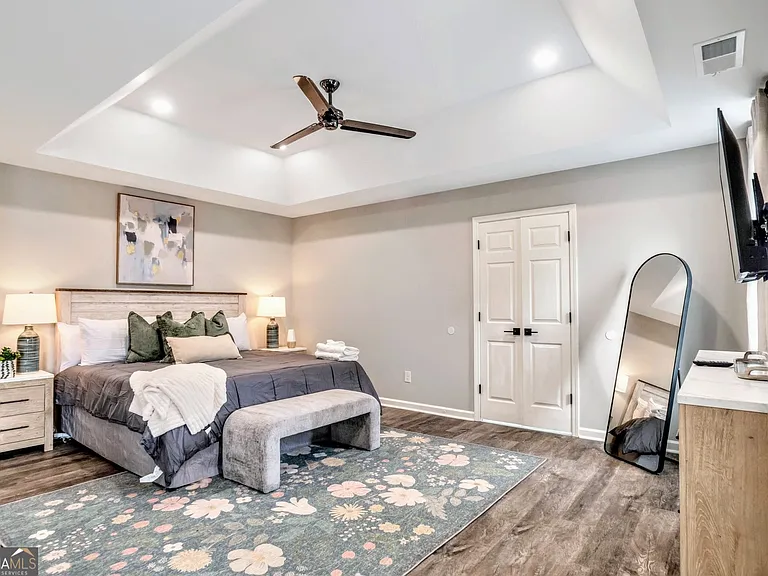 8008 Clearview Cir — Photo 19