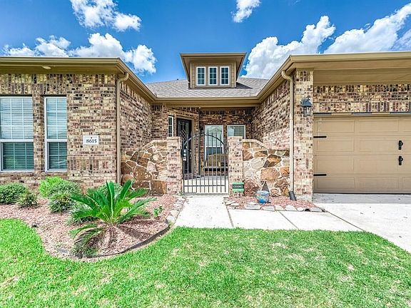4th image of 8615 E Crescent Lake Cir