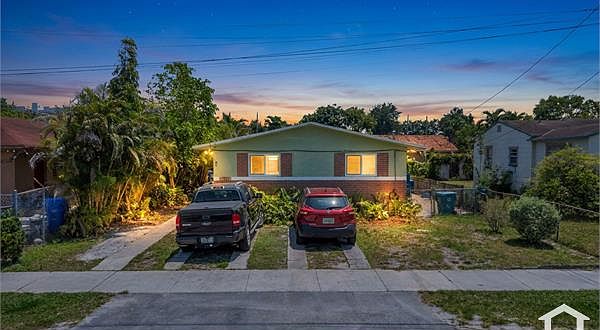 1st image of 1730 NW 55th Ter