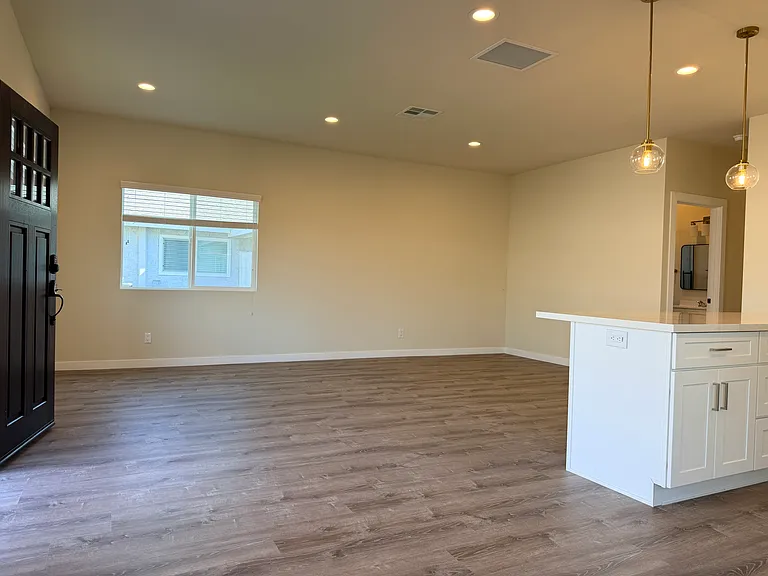 8536 Twana Dr — Photo 6