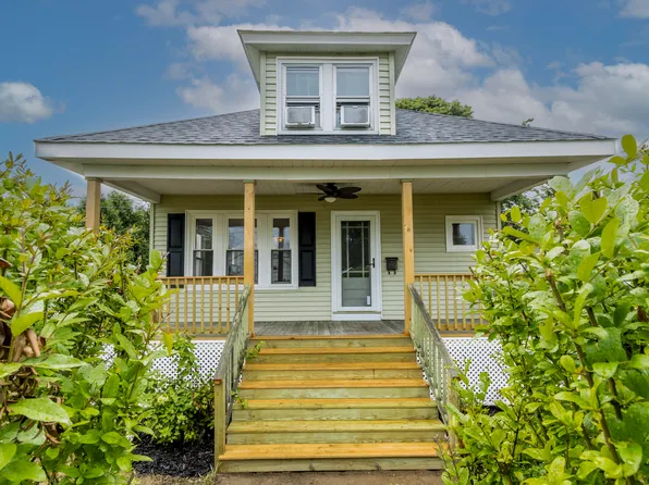 567 Sawyer Street, South Portland, ME 04106