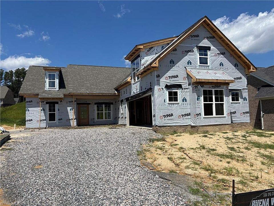 1st image of 147 Green Forest Ct