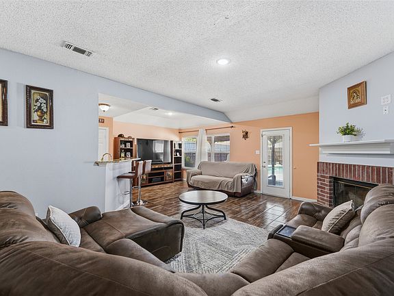 3rd image of 2733 Spring Rain Dr