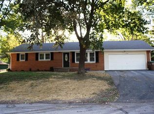 3460 Carolina St, Columbus, IN 47203