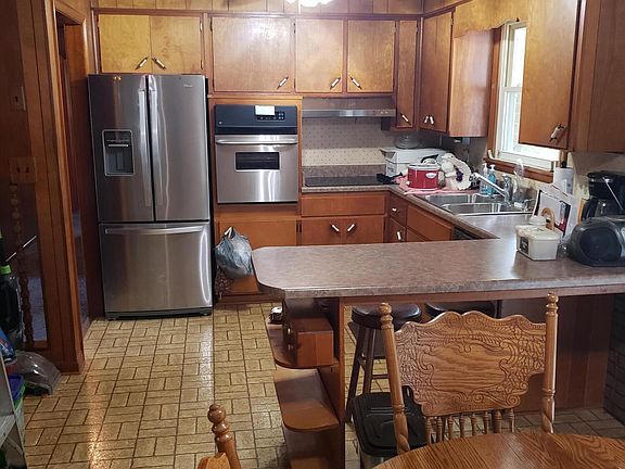 3rd image of 409 Alcoa Dr