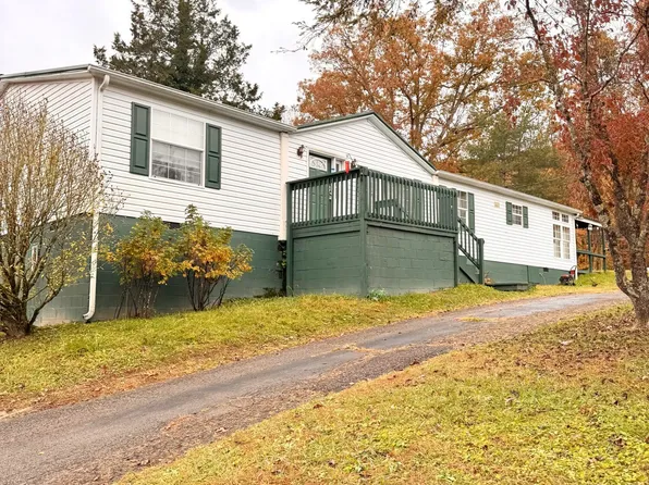 1216 2nd Ave E, Big Stone Gap, VA 24219