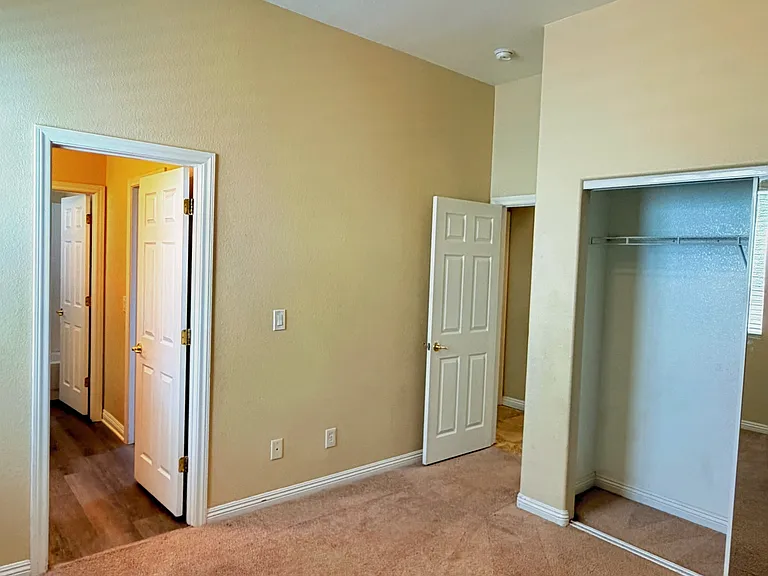 7225 Fern Meadow St — Photo 26