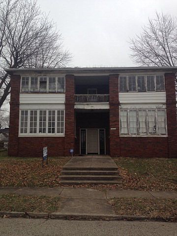 1st image of 444 N Franklin St
