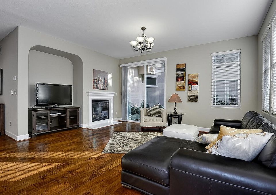 1st image of 3028 Leigh Ave