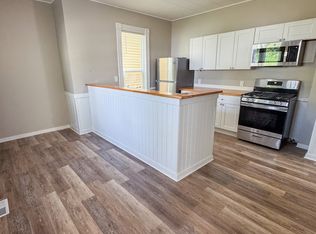 946 Muskegon Ave NW APT 2, Grand Rapids, MI 49504