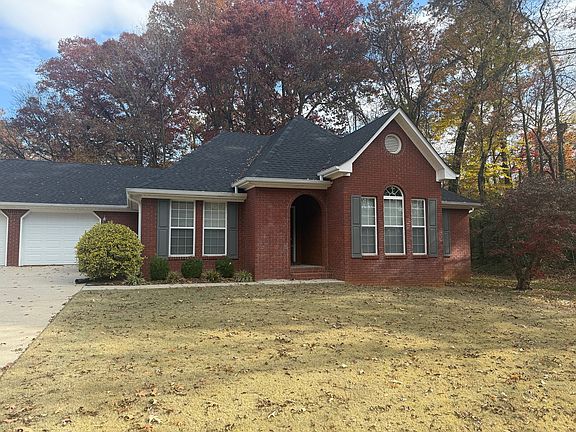 2nd image of 105 Dora Dr
